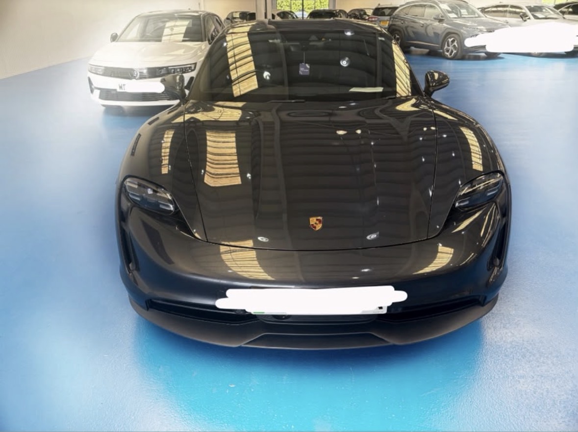 Porsche Taycan detail